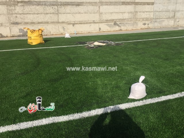     فيديو: تركيب الشباك والبوابات في الملعب الشرقي ورمزي بدير يصرح  مجتمعنا يعشق النقد الاعمى ولا ينظرون الى الانجاز كإنجاز ...  